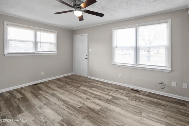 $250,000 | 300-302 Starling Street, Jacksonville, NC 28540