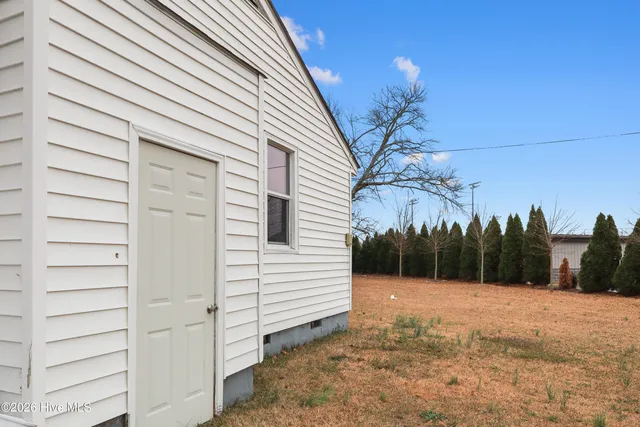 $250,000 | 300-302 Starling Street, Jacksonville, NC 28540