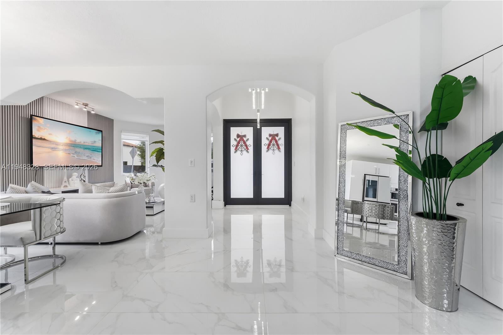 14452 Southwest 10th Street Miami, FL 33184 - Photo 2 of 36