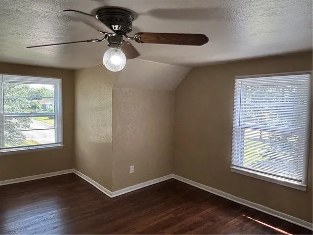 $490,000 | 4202 Dr Greaves Road, Grandview, MO 64030