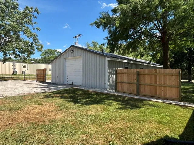 $490,000 | 4202 Dr Greaves Road, Grandview, MO 64030