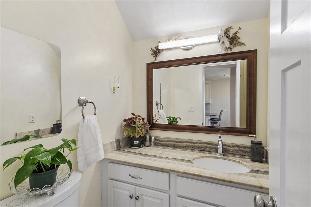 16 Concord Greene, Unit 5 Concord, MA 01742 - Photo 16 of 38