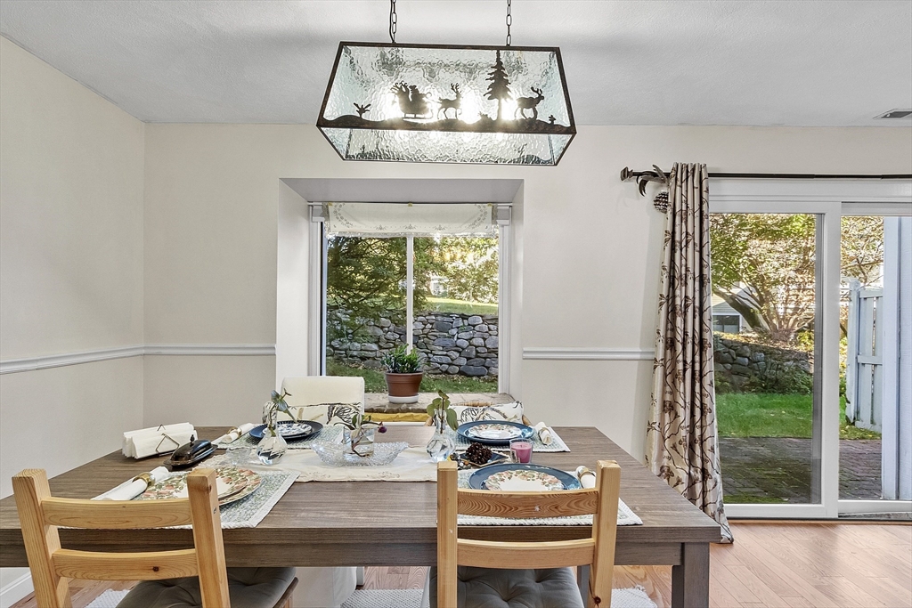 16 Concord Greene, Unit 5 Concord, MA 01742 - Photo 10 of 38