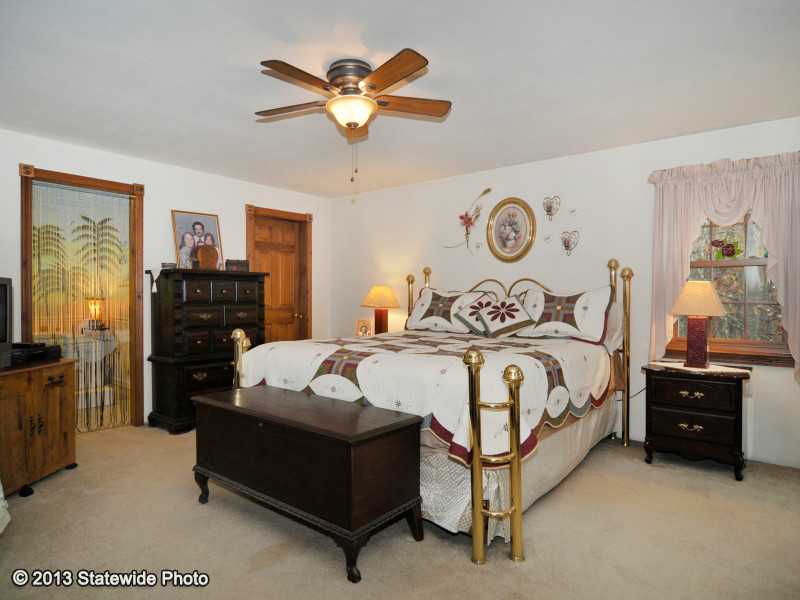63 Cross Road Tiverton, RI 02878 - Photo 14 of 25 Master Bedroom.