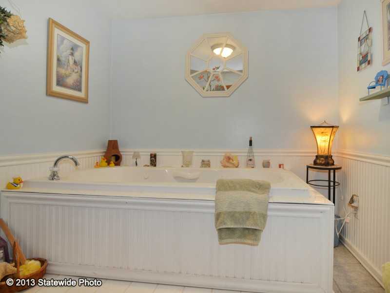 63 Cross Road Tiverton, RI 02878 - Photo 18 of 25 Other.