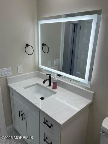 $440,000 | 208 Bonaire Drive, Toms River, NJ 08757