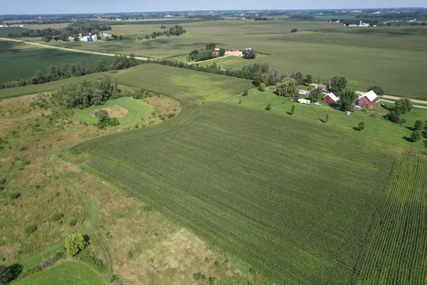 $1,050,000 | 50 County Road 50, Cologne, MN 55322