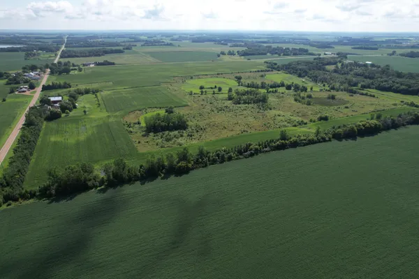 $1,050,000 | 50 County Road 50, Cologne, MN 55322