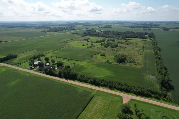 $1,050,000 | 50 County Road 50, Cologne, MN 55322