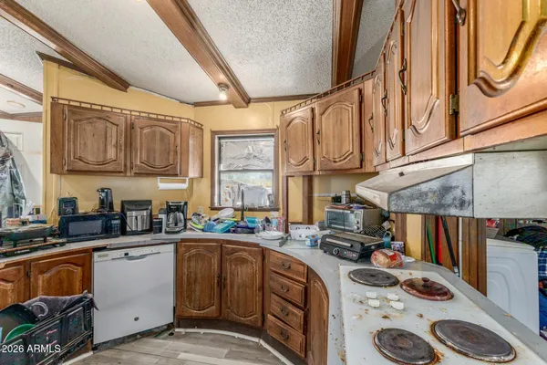 $250,000 | 20917 West Black Butte Road, Wittmann, AZ 85361