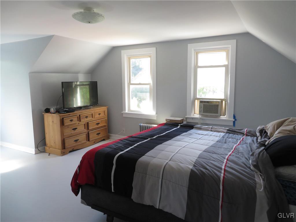 4689 Lanark Road Center Valley, PA 18034 - Photo 15 of 25 Gallery Image 15