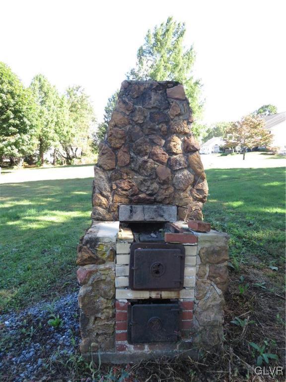 4689 Lanark Road Center Valley, PA 18034 - Photo 22 of 25 Gallery Image 22