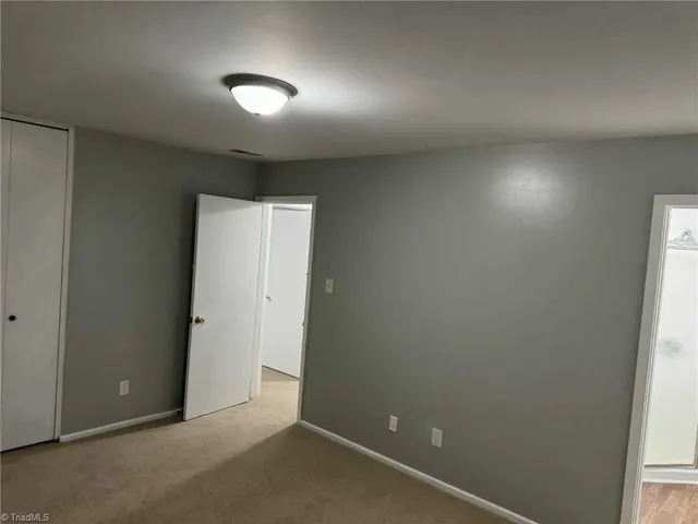 $250,000 | 4223 Oak Ridge Drive, Winston-Salem, NC 27105