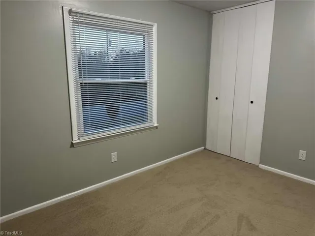 $250,000 | 4223 Oak Ridge Drive, Winston-Salem, NC 27105