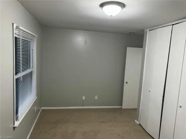 $250,000 | 4223 Oak Ridge Drive, Winston-Salem, NC 27105