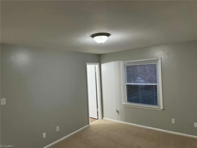 $250,000 | 4223 Oak Ridge Drive, Winston-Salem, NC 27105