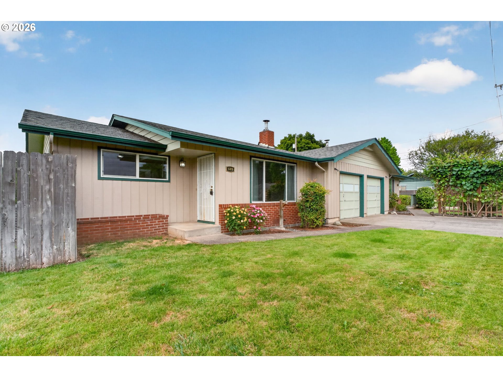 447 Maxwell Road Eugene, OR 97404 - Photo 3 of 47