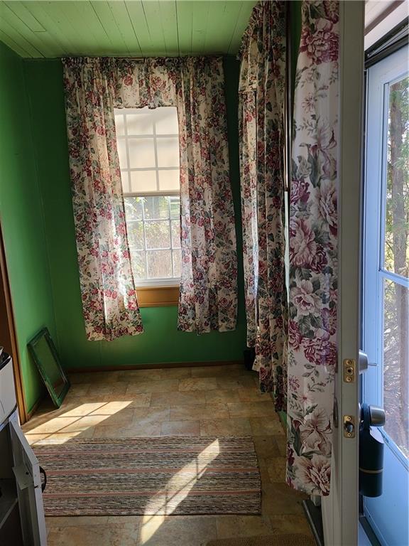 810 Lagonda Road Washington, PA 15301 - Photo 13 of 25 Gallery Image 13