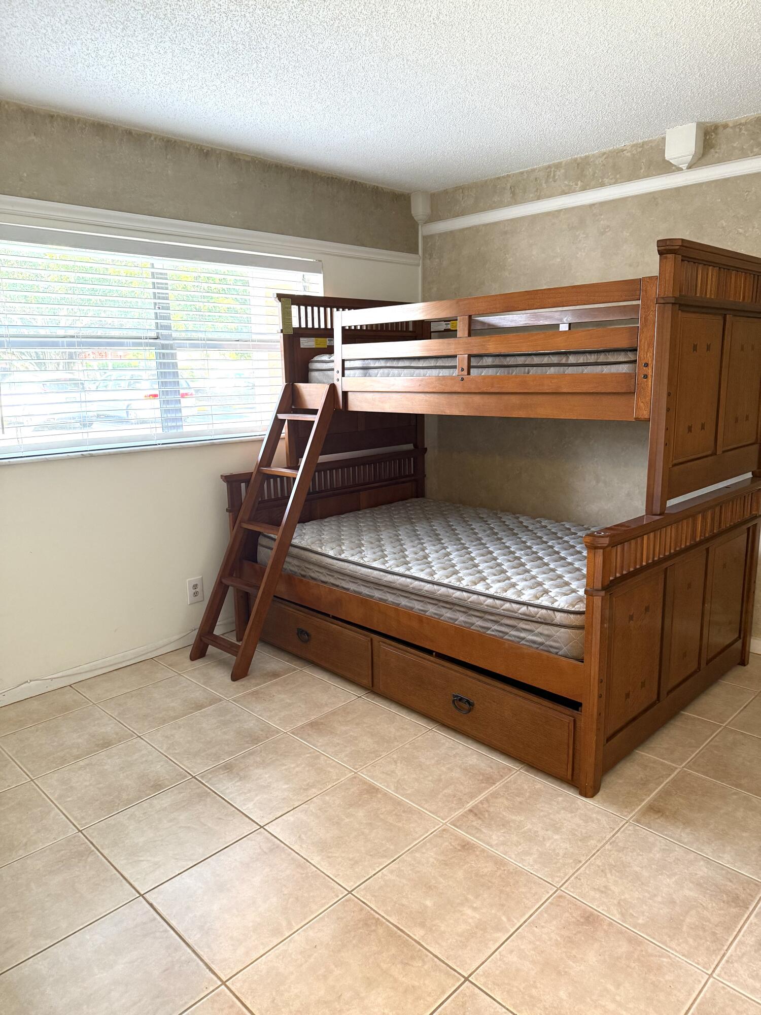 9272 Southwest 3rd Street, Unit 407 Boca Raton, FL 33428 - Photo 11 of 51 Bedroom 2
