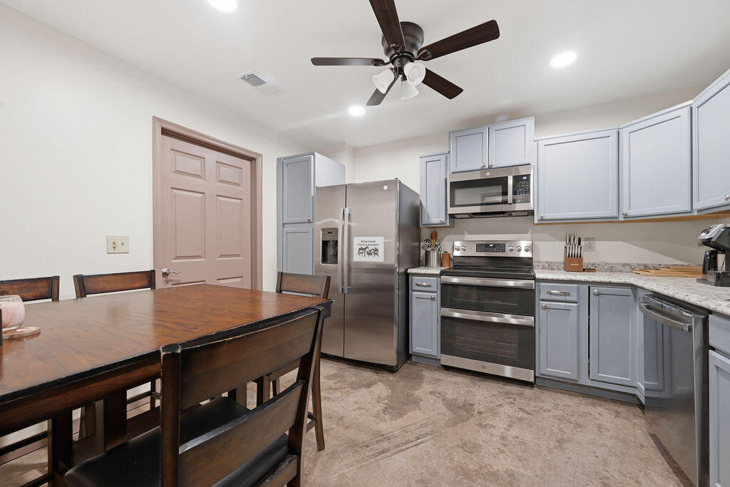 3922 Highway 2 Dalton, GA 30721 - Photo 106 of 145 3922Highway2-107