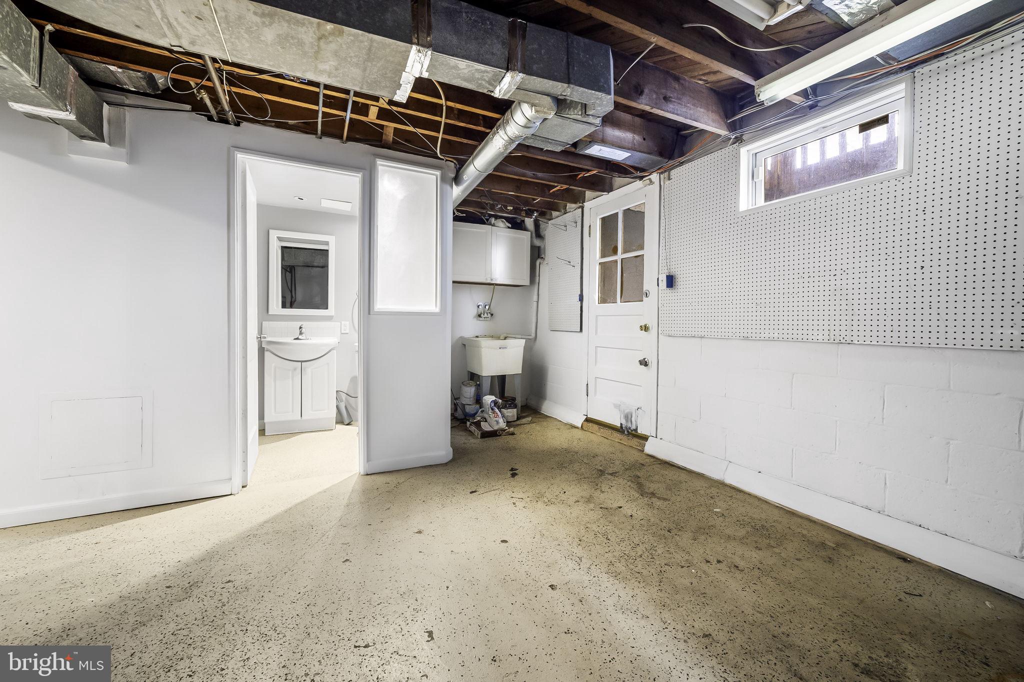 7220 Stratton Way Baltimore, MD 21224 - Photo 23 of 33 Gallery Image 23