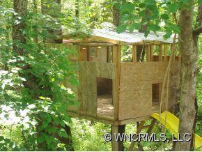 85 Noble Road Fairview, NC 28730 - Photo 10 of 11 Gallery Image 10