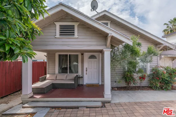 $1,249,000 | 4354 Prospect Avenue, Los Angeles, CA 90027