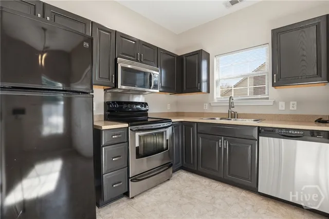 $299,900 | 100 Coach House Square, Pooler, GA 31322