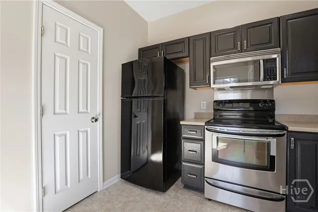 $299,900 | 100 Coach House Square, Pooler, GA 31322