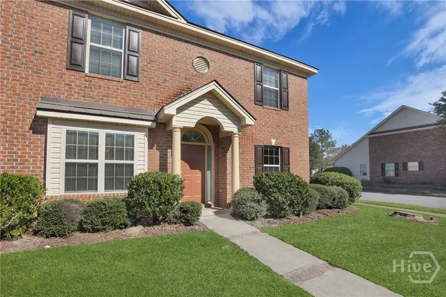 $299,900 | 100 Coach House Square, Pooler, GA 31322