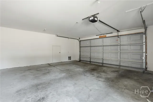 $299,900 | 100 Coach House Square, Pooler, GA 31322