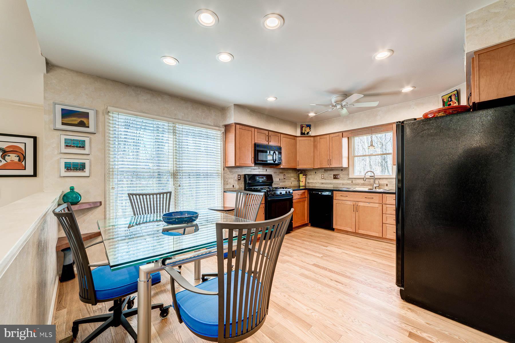 6724 Passageway Place Burke, VA 22015 - Photo 20 of 77