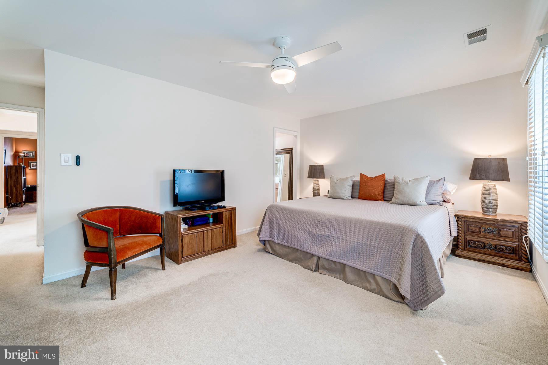 6724 Passageway Place Burke, VA 22015 - Photo 36 of 77