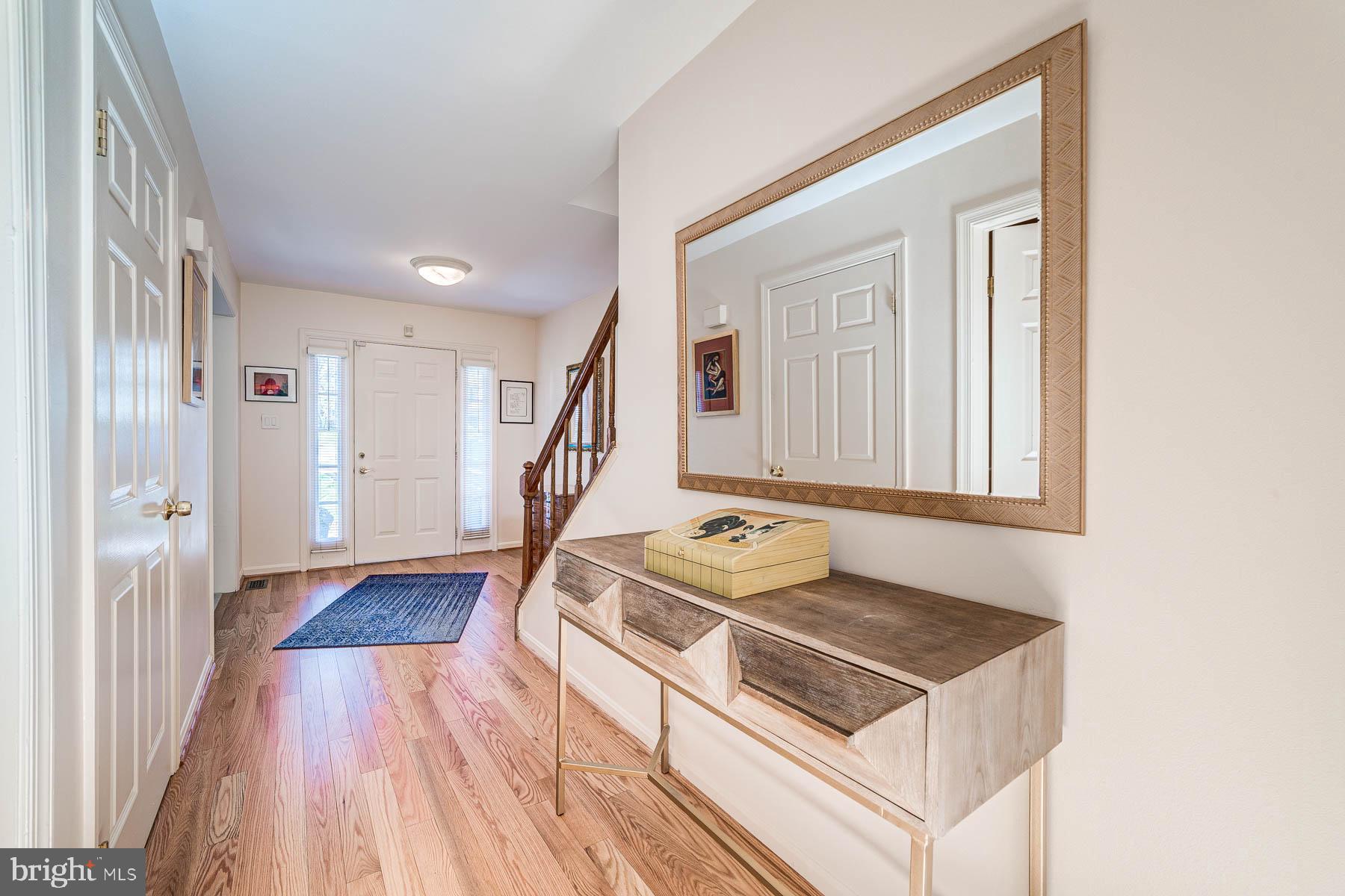 6724 Passageway Place Burke, VA 22015 - Photo 7 of 77