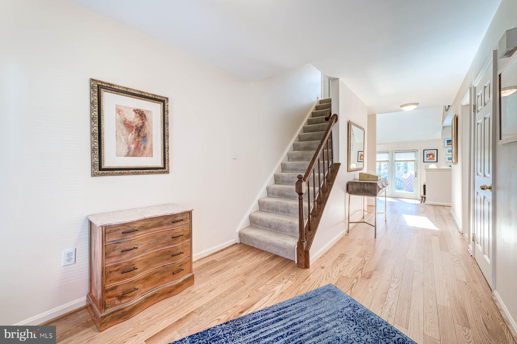 6724 Passageway Place Burke, VA 22015 - Photo 8 of 77