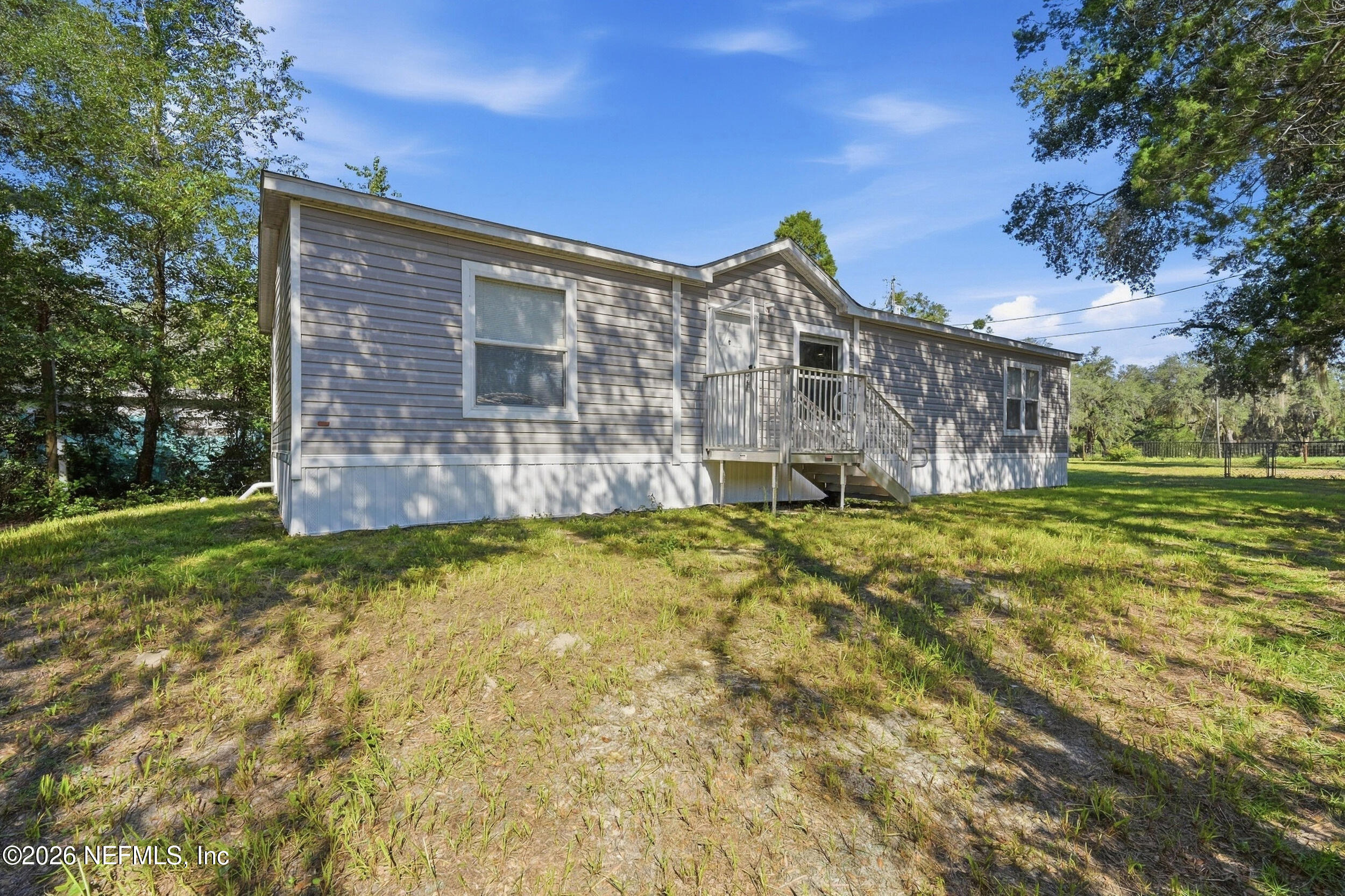 187 Lakeview Road Melrose, FL 32666 - Photo 1 of 32 9_dsc05086