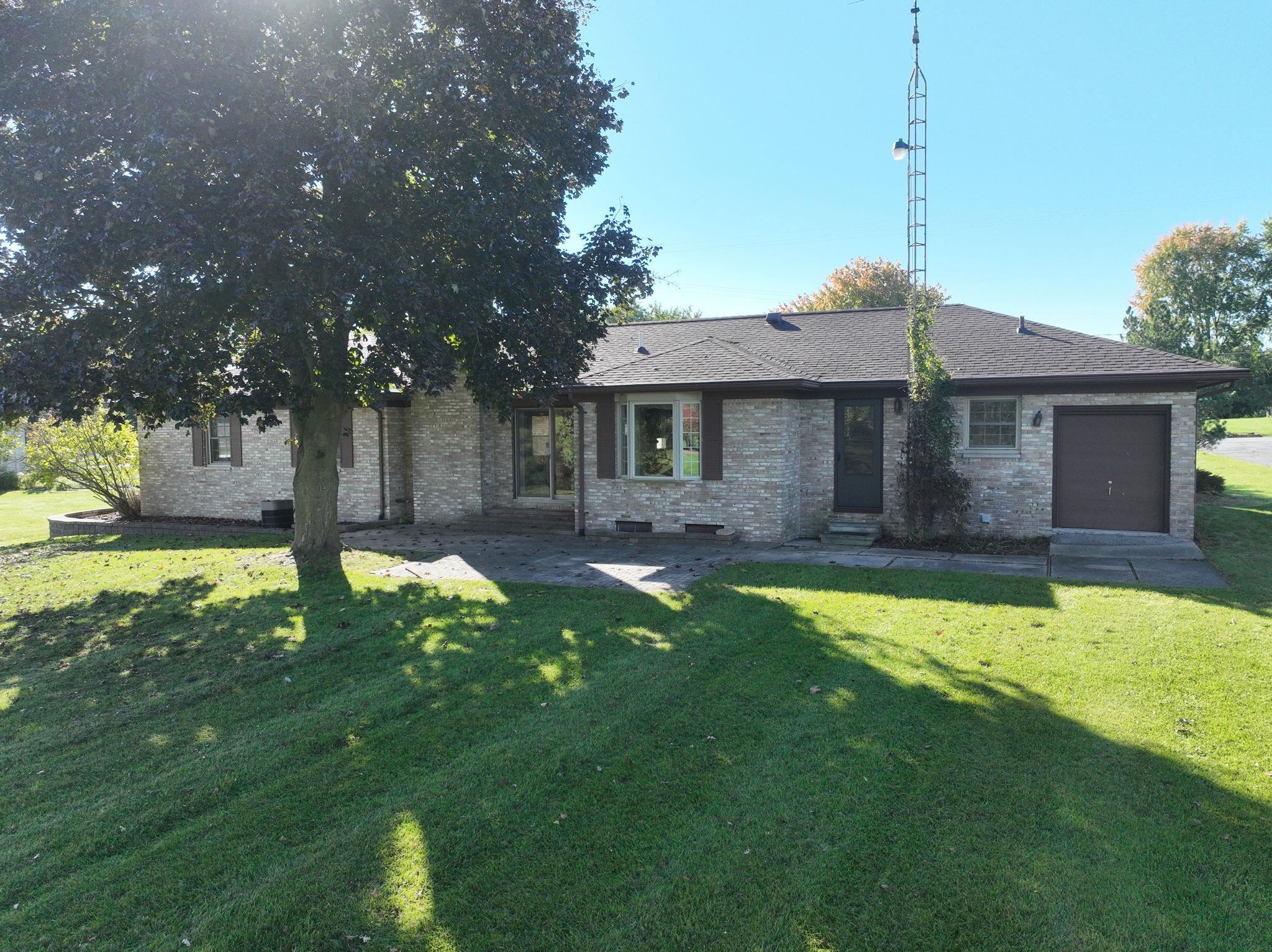 5244 Farrand Road Clio, MI 48420 - Photo 5 of 49 50124970-4.JPG