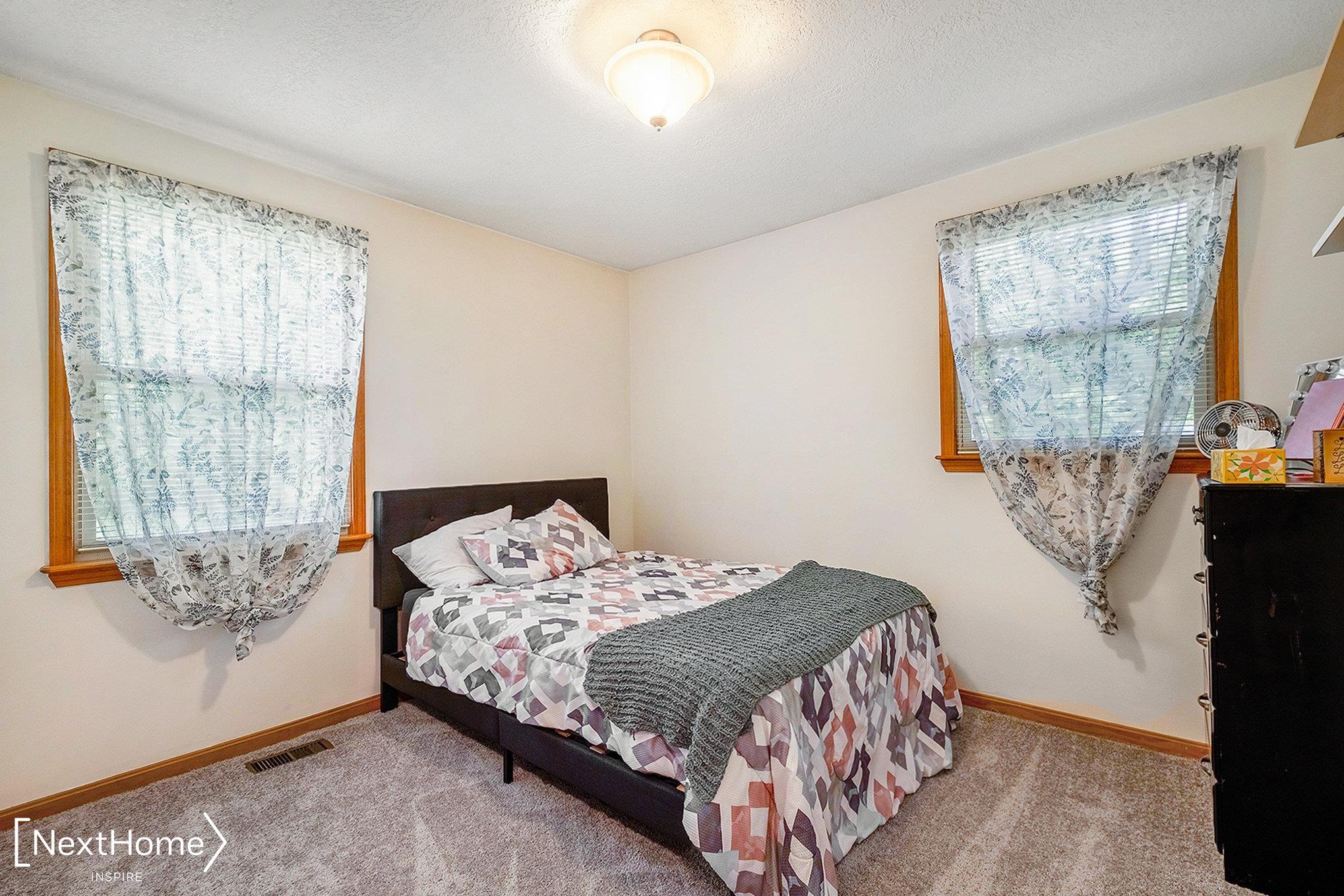 8122 Beecher Road Flushing, MI 48433 - Photo 18 of 41 50177170-4a5cd13b-071f-4367-8933-b1ef36c23fce.JPG