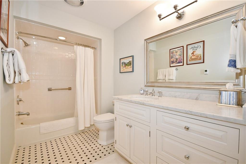 2 Edgewood Road Pittsburgh, PA 15215 - Photo 20 of 25 Gallery Image 20