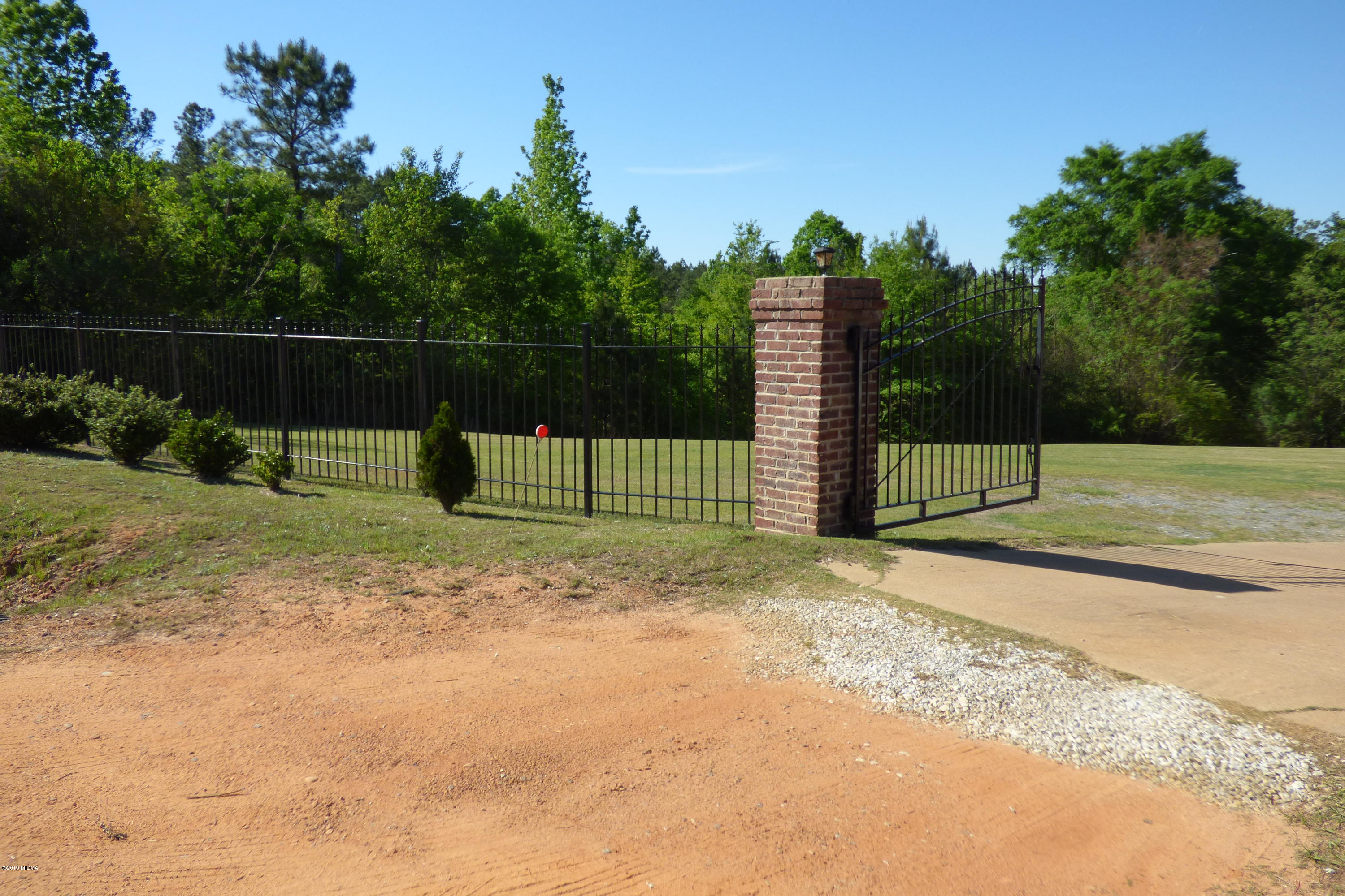 323 Rustin Road Reynolds, GA 31076 - Photo 6 of 25 a view of a park
