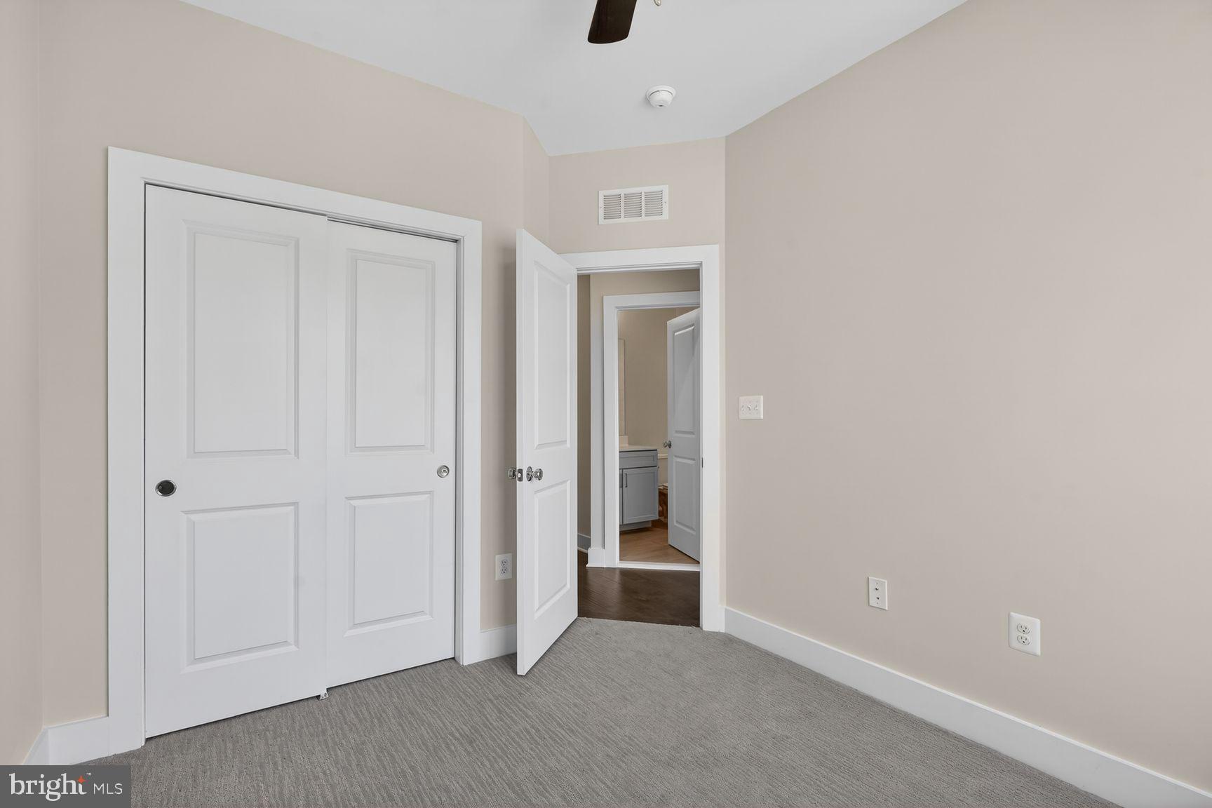 5128 Ridgeview Retreat Drive Chantilly, VA 20151 - Photo 26 of 39 Bedroom 3