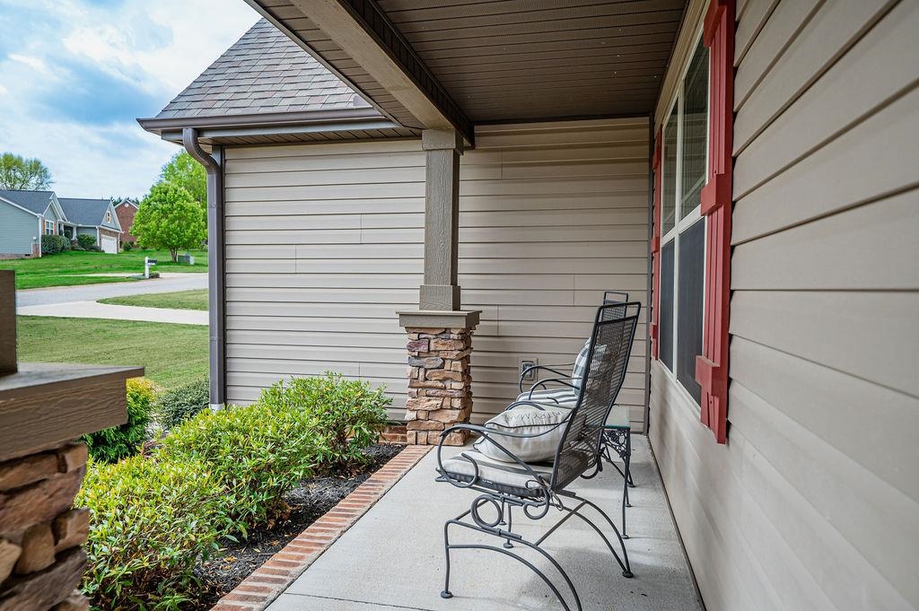 104 Millstone Drive Campobello, SC 29322 - Photo 6 of 48