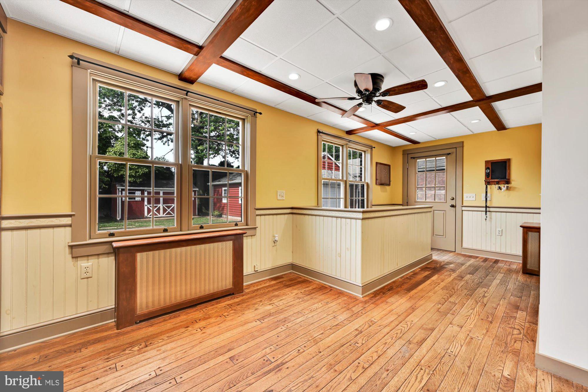 236 Hershey Avenue Lancaster, PA 17603 - Photo 6 of 31