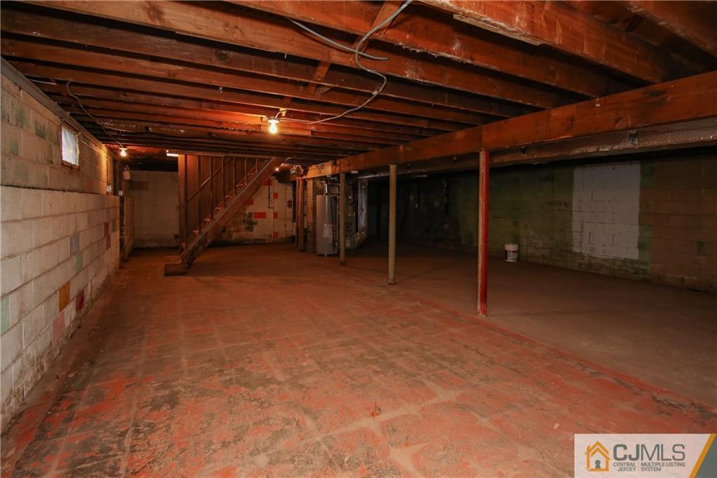 102 Magnolia Road Iselin, NJ 08830 - Photo 32 of 36 a view of an empty room