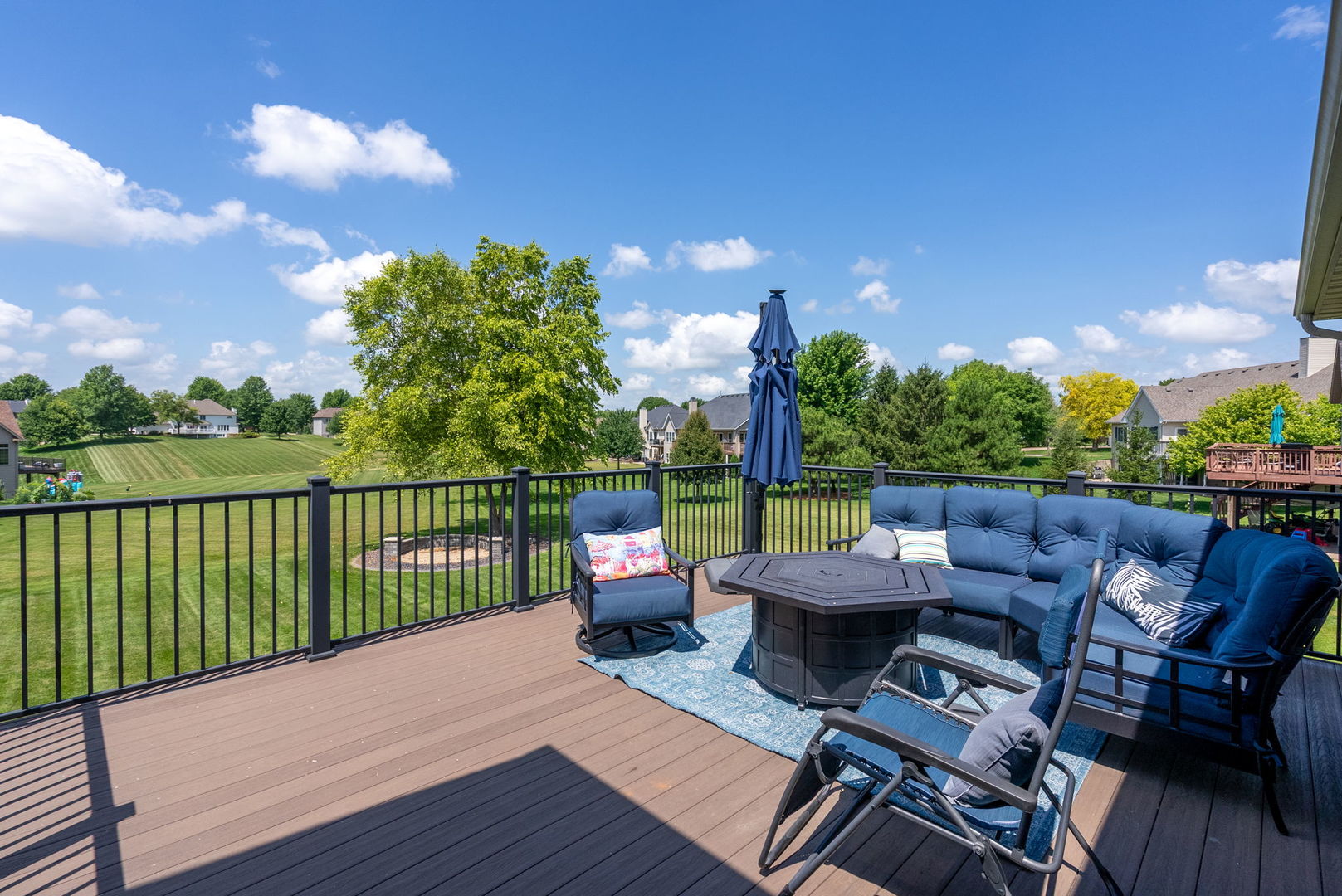 6412 Forest Road Davenport, IA 52807 - Photo 44 of 66
