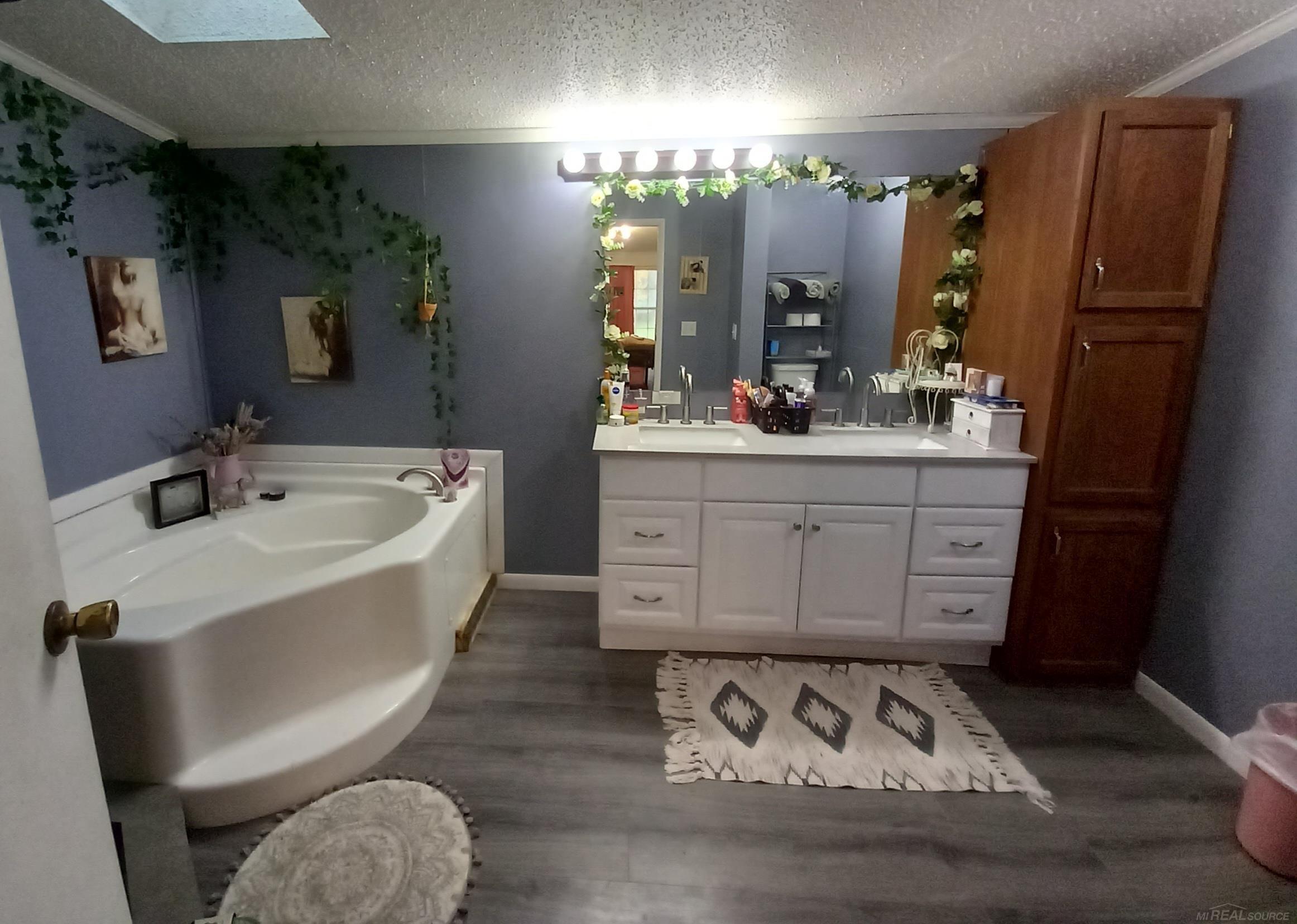 6990 Burns Line Road Lexington, MI 48450 - Photo 20 of 29