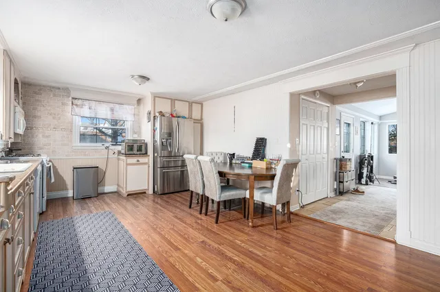 $220,000 | 211 South St Joseph Avenue, Niles, MI 49120