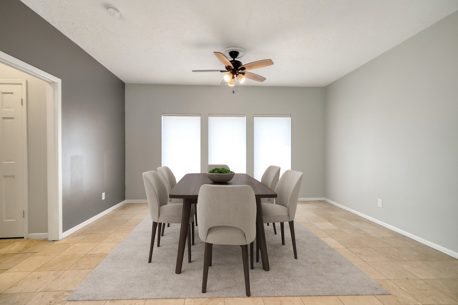 10919 Villa Lea Lane Houston, TX 77071 - Photo 11 of 45 a dining room with furniture and window