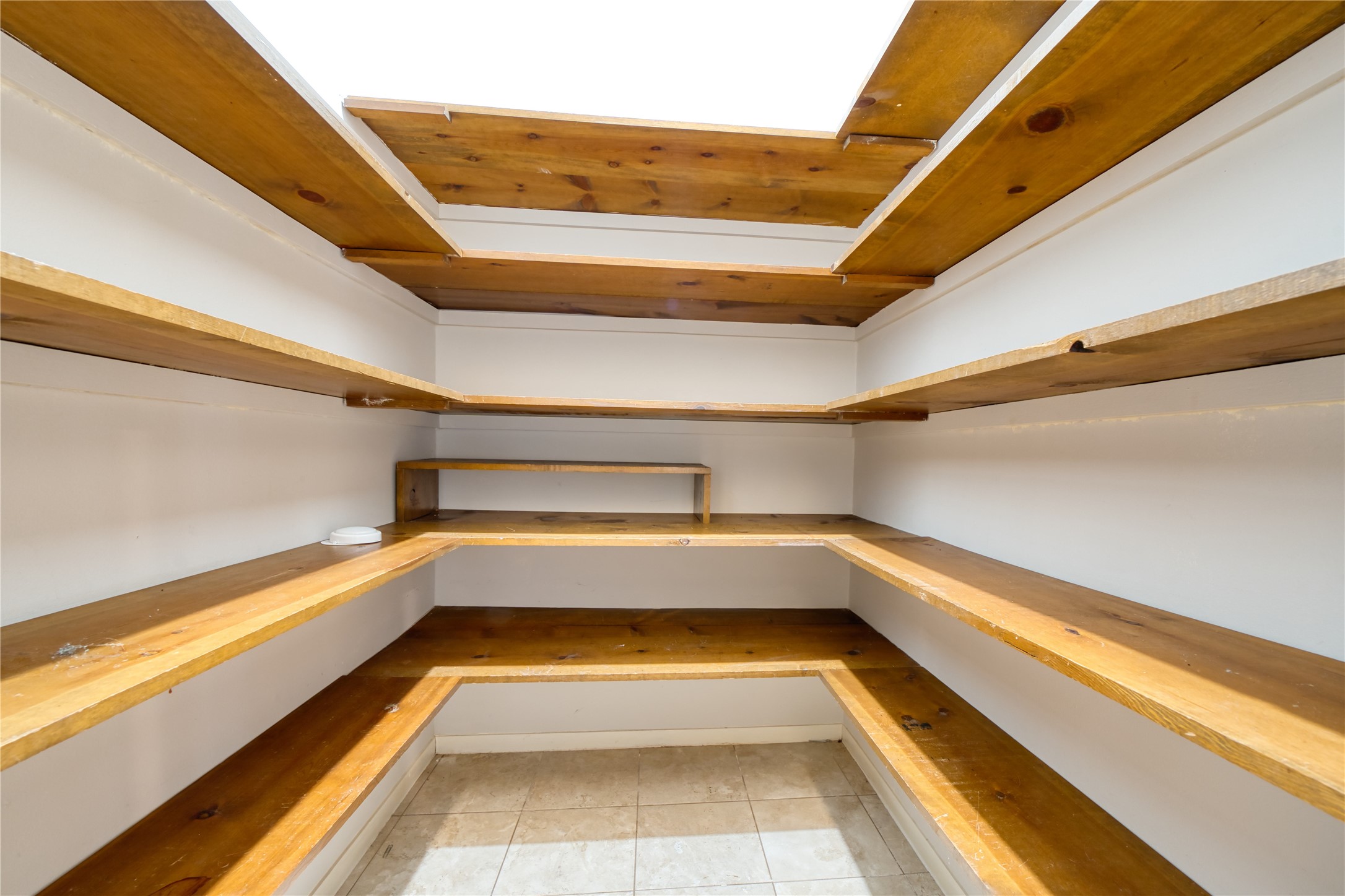 10919 Villa Lea Lane Houston, TX 77071 - Photo 39 of 45 a view of room with window