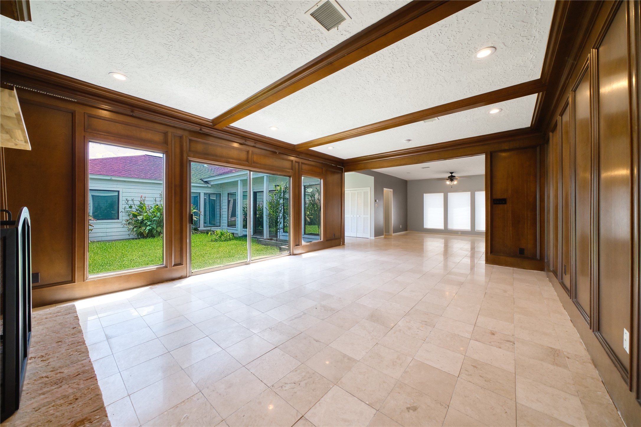 10919 Villa Lea Lane Houston, TX 77071 - Photo 9 of 45 a view of an empty room with porch